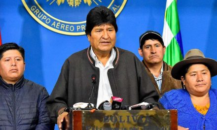 ¿De que acusan a Evo Morales?