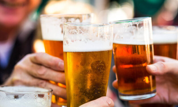 Cinco beneficios de la cerveza que te sorprenderán