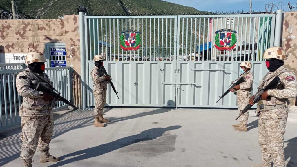 República Dominicana construye muro para dividir isla que comparte con Haití