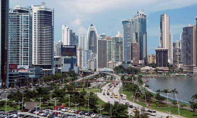 Panamá mejora en ranking global de libertad económica
