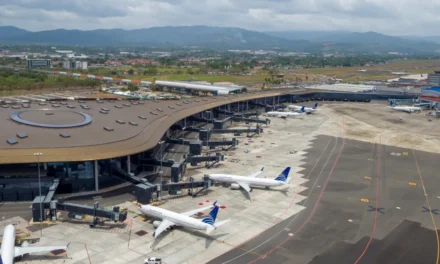 55 mil pasajeros transitan a diario por el aeropuerto Tocumen en Panamá