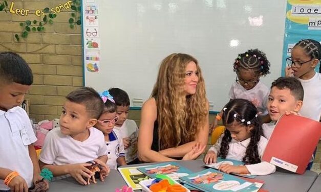Conoce el regalo de Navidad de Shakira
