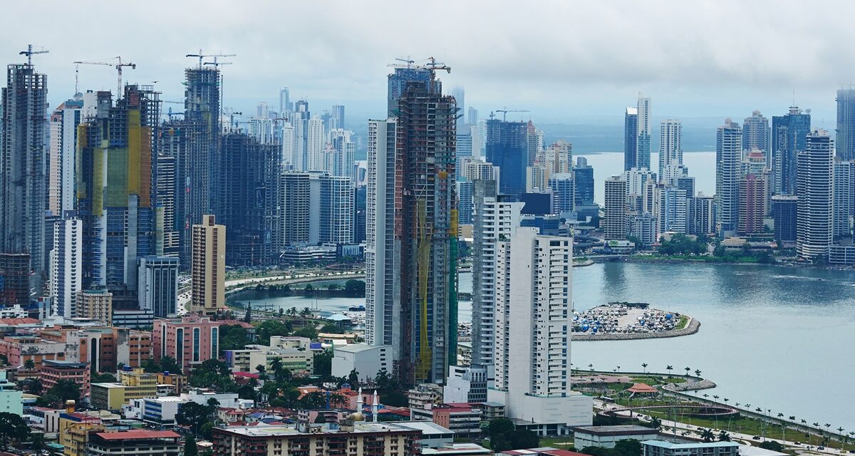 Panamá intenta reactivar mercado inmobiliario con nueva exención fiscal